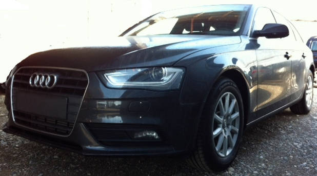 A4 Avant Lavagrau
