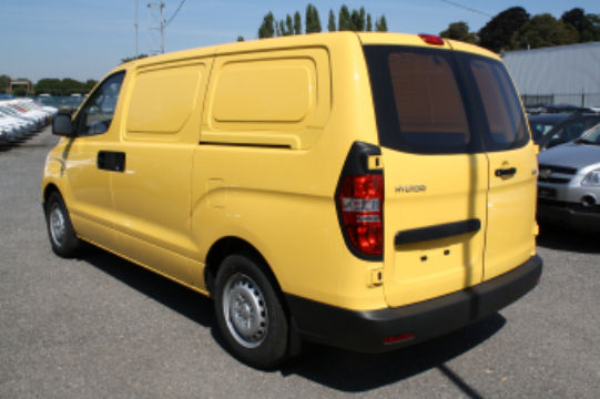 HYUNDAI H1 2.5 CRDI NEW MODEL CLASSIC ESP 03