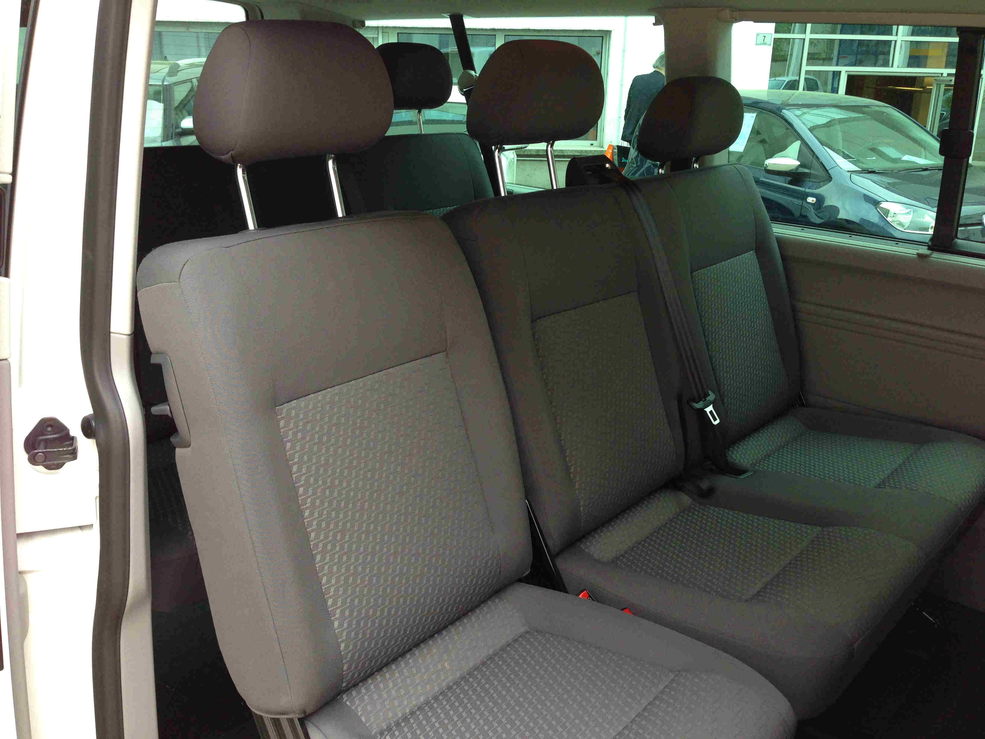 Innenraum Caravelle 9 Sitze