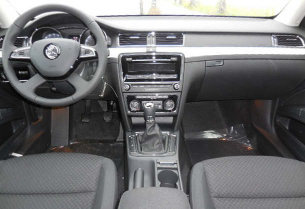 skoda superb combi