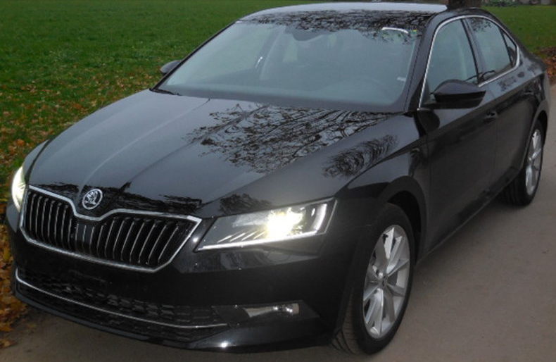 skoda superb neues modell