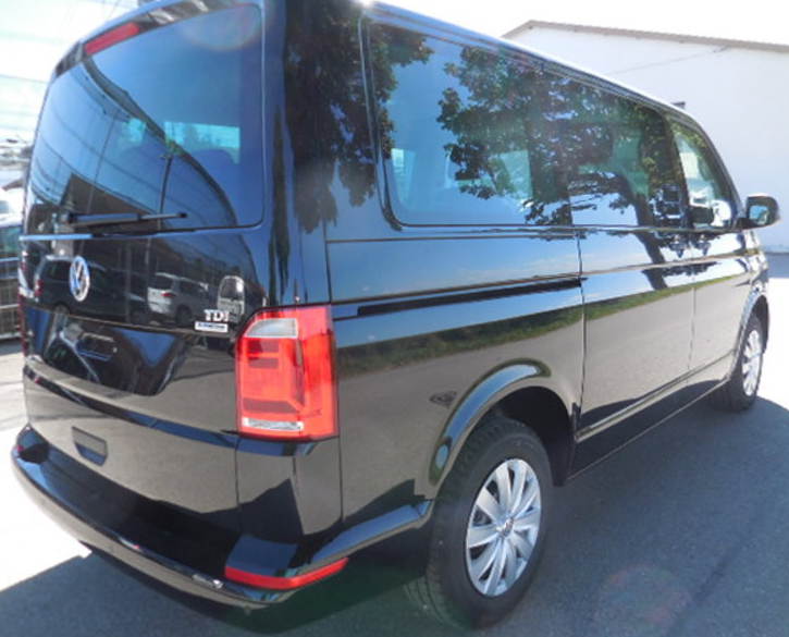 T6 Multivan Trendline schwarz