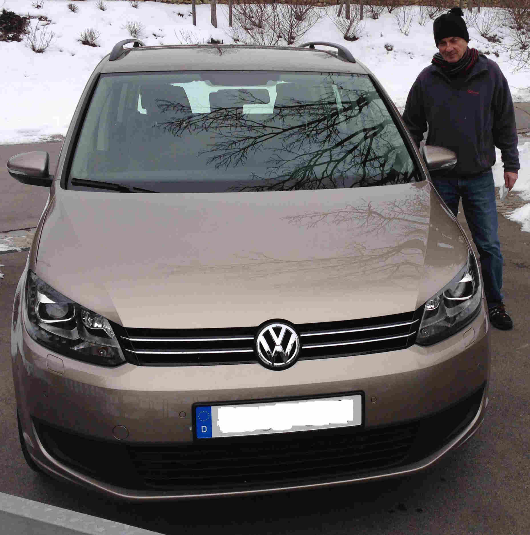 Touran in Titaniumbeige - Danke nach Bayern!