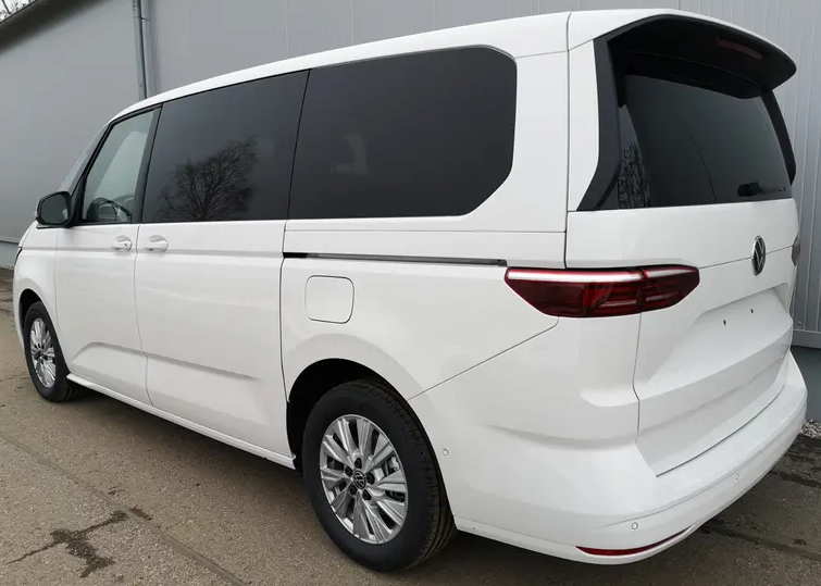 VW T7 Multivan Candyweiss Heck