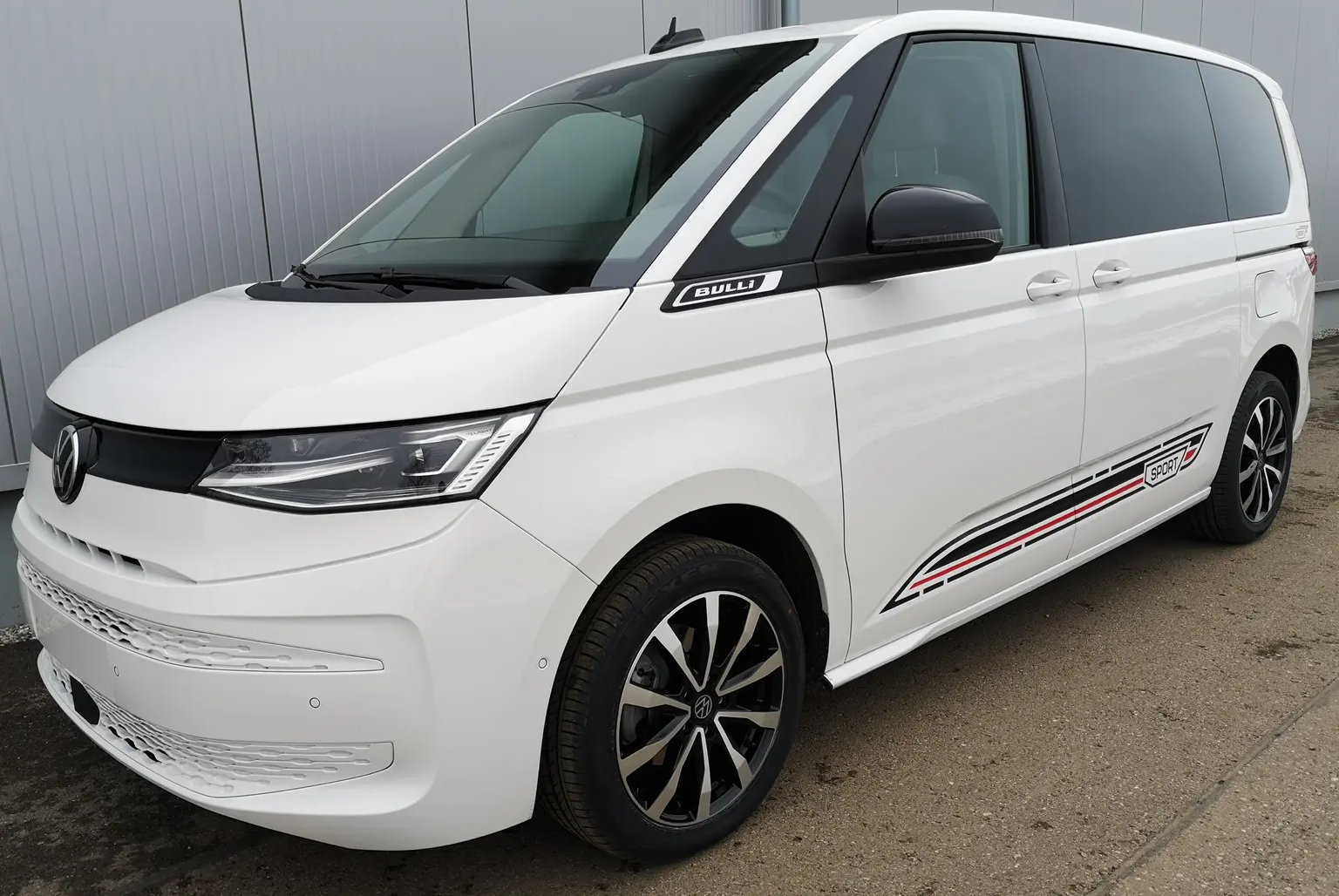 VW T7 Multivan weiss