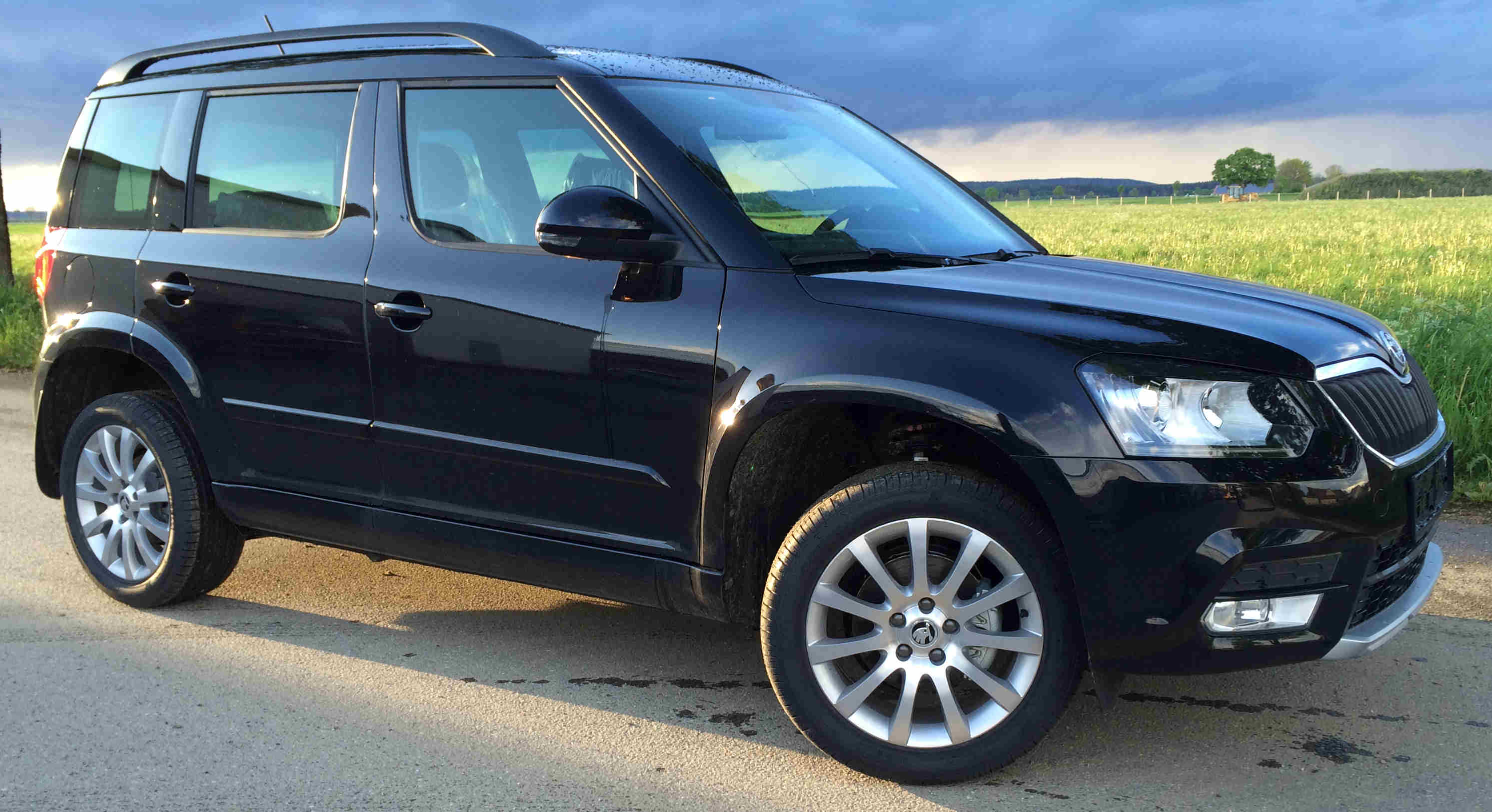 Skoda Yeti Elegance schwarz